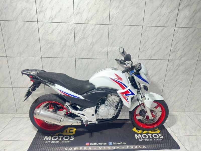 CB 300R  - 2015 - CAXIAS DO SUL