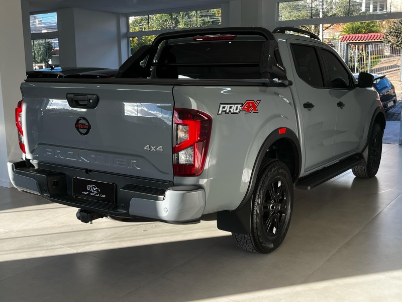 FRONTIER 2.3 PRO4X 4X4 CD BI-TURBO DIESEL 4P AUTOMÁTICO - 2023 - BENTO GONçALVES
