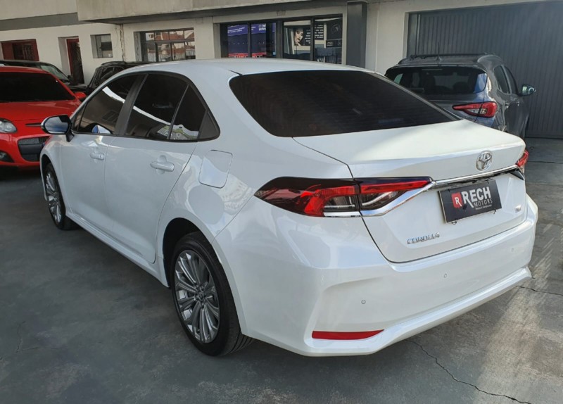 COROLLA 2.0 XEI 16V FLEX 4P AUTOMÁTICO - 2023 - CAXIAS DO SUL