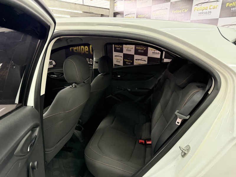 ONIX 1.4 MPFI LT 8V FLEX 4P MANUAL - 2013 - CAXIAS DO SUL