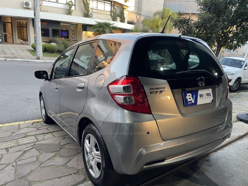 FIT 1.4 LX 8V GASOLINA 4P MANUAL - 2013 - BENTO GONçALVES