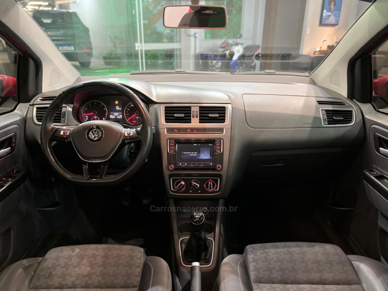 FOX 1.6 MSI TRENDLINE 8V FLEX 4P MANUAL - 2016 - ESTâNCIA VELHA