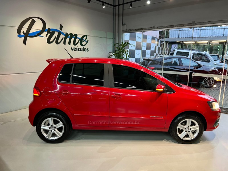 FOX 1.6 MSI TRENDLINE 8V FLEX 4P MANUAL - 2016 - ESTâNCIA VELHA