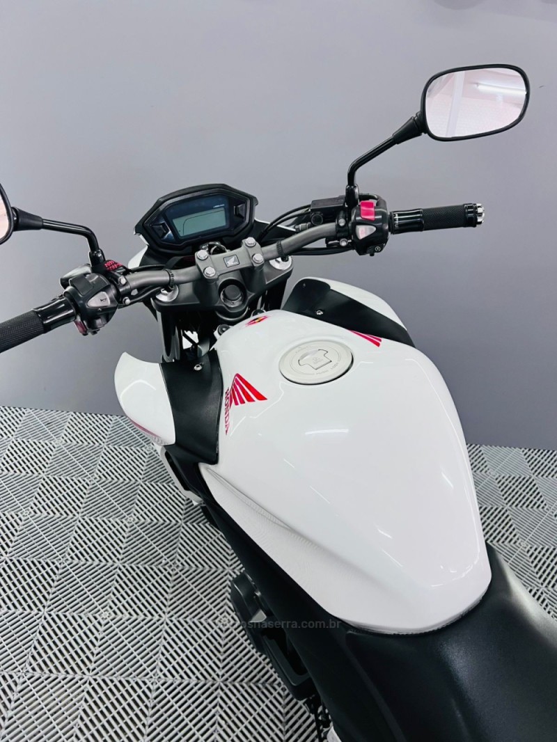 CB 500F  - 2014 - CAMPO BOM