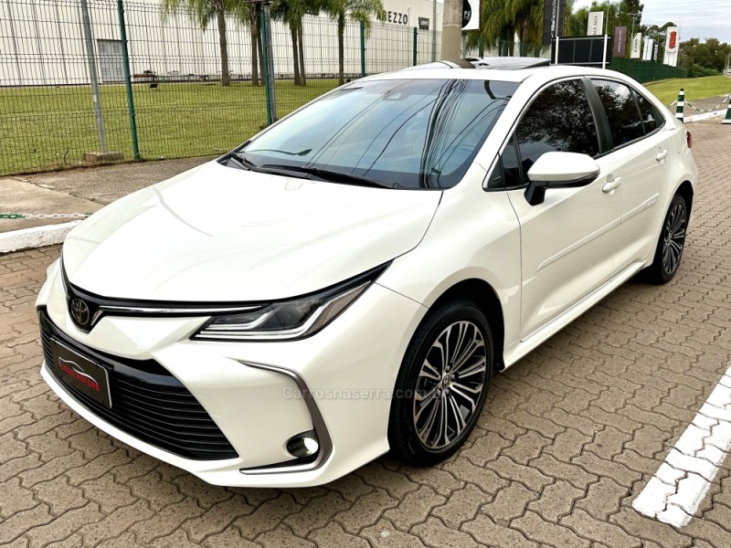 COROLLA 2.0 ALTIS PREMIUM 16V FLEX 4P AUTOMÁTICO