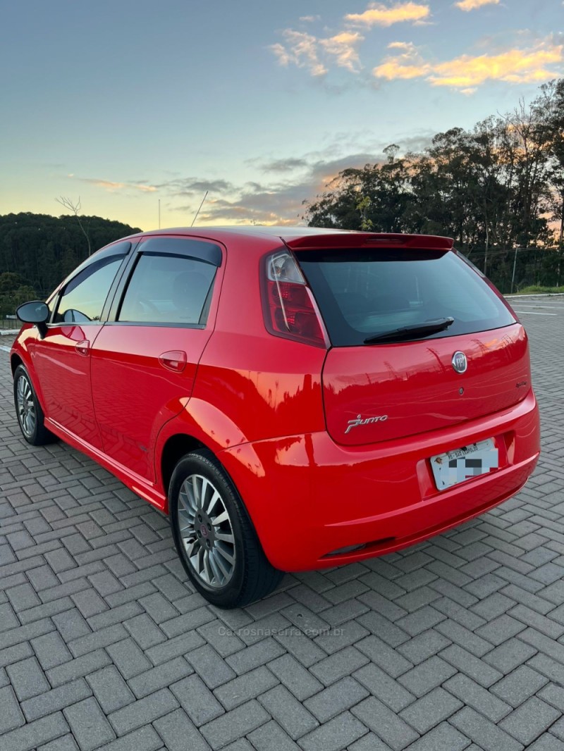 PUNTO 1.8 SPORTING 8V FLEX 4P MANUAL - 2008 - CAXIAS DO SUL