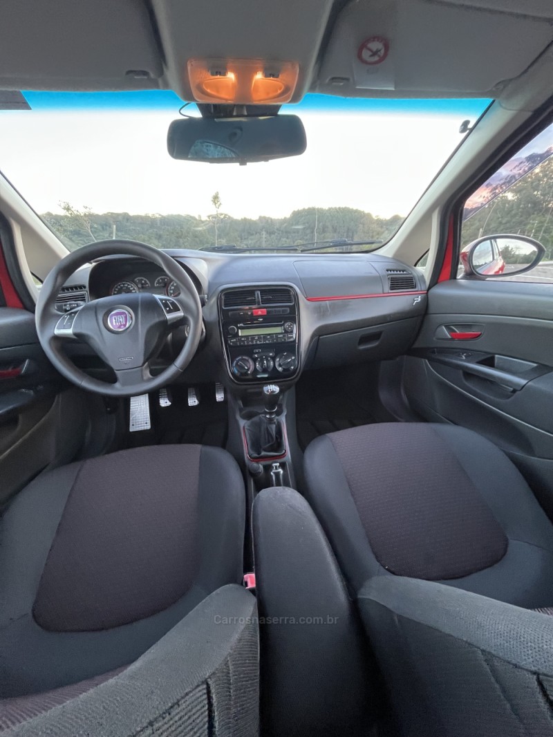 PUNTO 1.8 SPORTING 8V FLEX 4P MANUAL - 2008 - CAXIAS DO SUL