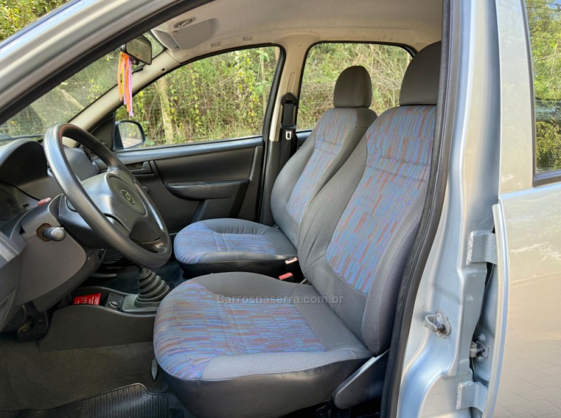 CELTA 1.0 MPFI LS 8V FLEX 4P MANUAL - 2011 - GUAPORé