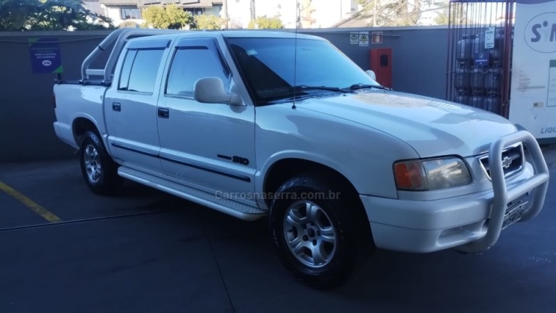 S10 4.3 SFI DLX 4X2 CE V6 12V GASOLINA 2P MANUAL - 1998 - CAXIAS DO SUL