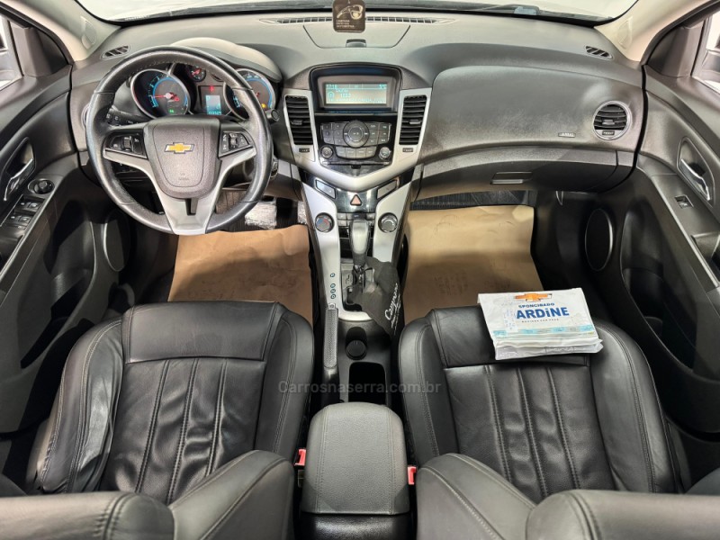 CRUZE 1.8 LT 16V FLEX 4P AUTOMÁTICO - 2015 - NOVA PRATA