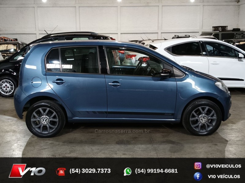 UP 1.0 MPI RUN UP 12V FLEX 4P AUTOMATIZADO - 2017 - CAXIAS DO SUL
