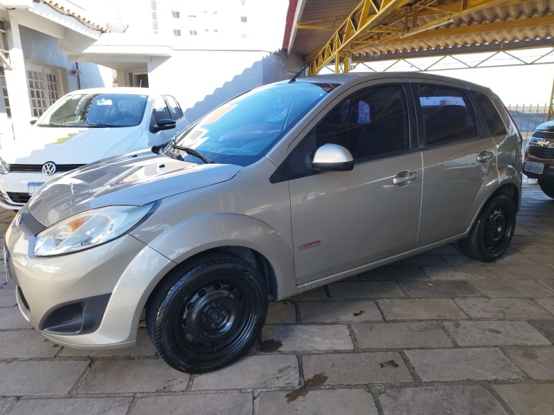 FIESTA 1.6 MPI CLASS HATCH 8V FLEX 4P MANUAL - 2012 - VERANóPOLIS