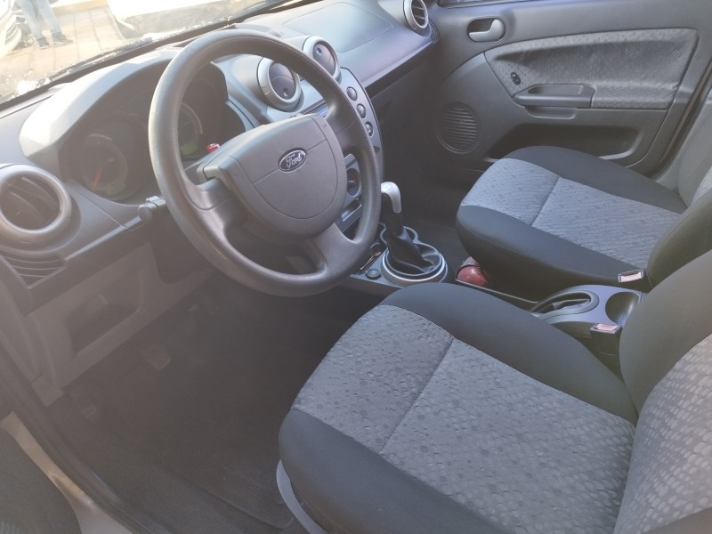 FIESTA 1.6 MPI CLASS HATCH 8V FLEX 4P MANUAL - 2012 - VERANóPOLIS
