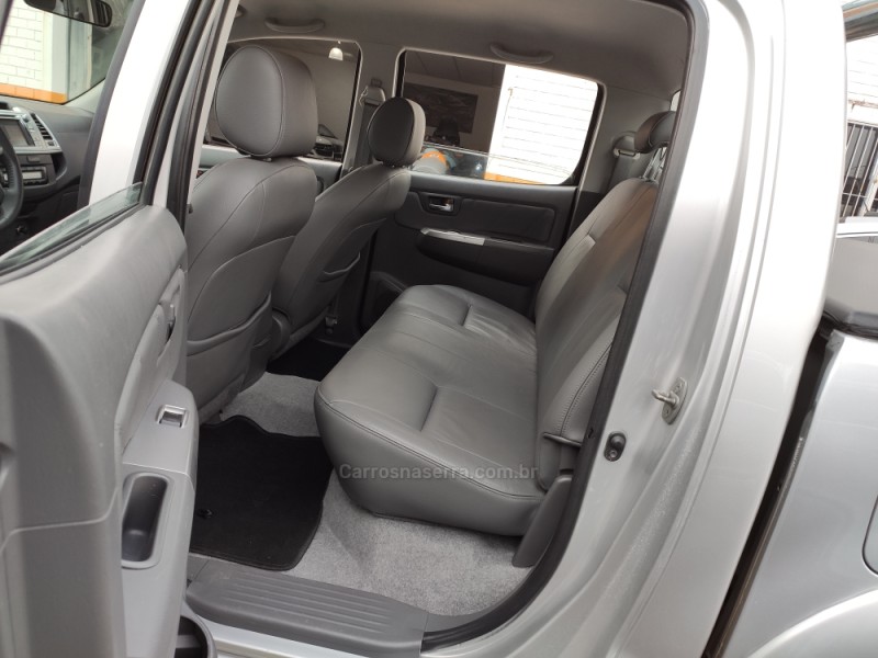 HILUX 2.7 SRV 4X4 CD 16V FLEX 4P AUTOMÁTICO - 2013 - VENâNCIO AIRES