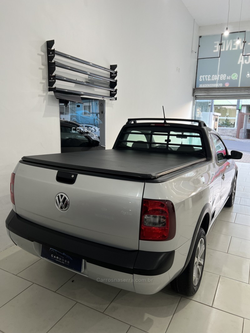 SAVEIRO 1.6 MI SUPER SURF CS 8V FLEX 2P MANUAL G.III - 2015 - CAXIAS DO SUL