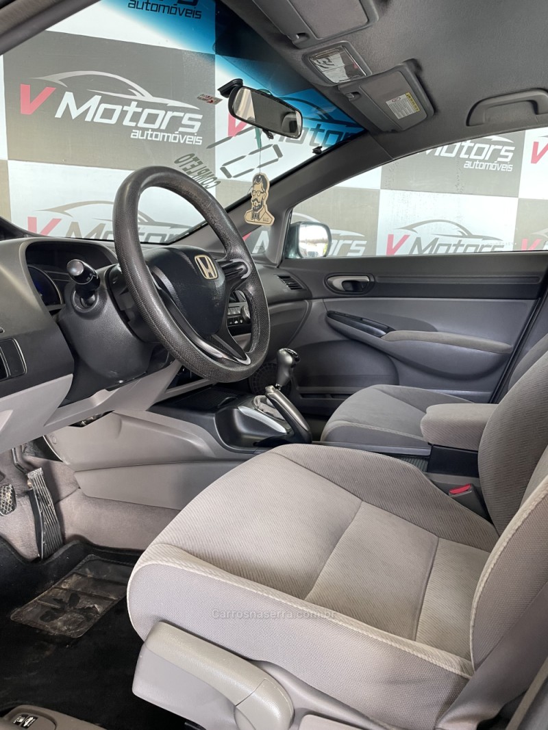 CIVIC 1.8 LXS 16V FLEX 4P MANUAL - 2007 - PAROBé