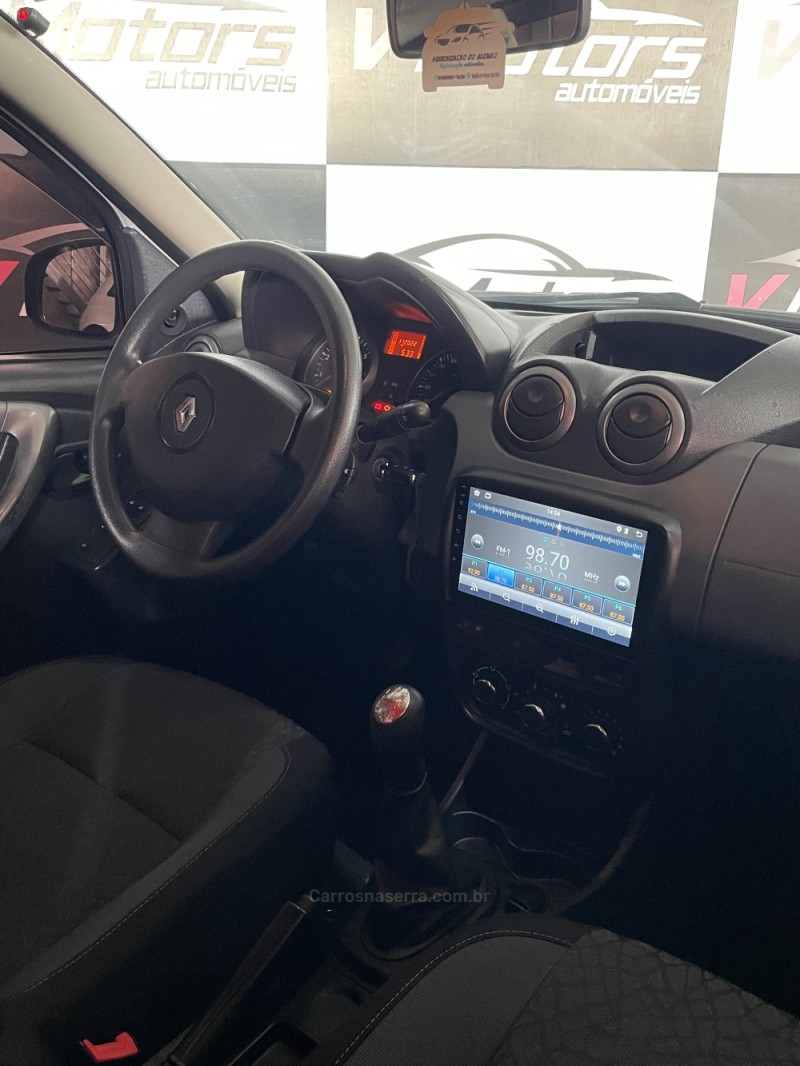 DUSTER 1.6 TECH ROAD 4X2 16V FLEX 4P MANUAL - 2014 - PAROBé