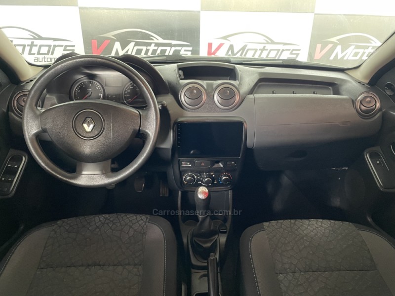 DUSTER 1.6 TECH ROAD 4X2 16V FLEX 4P MANUAL - 2014 - PAROBé