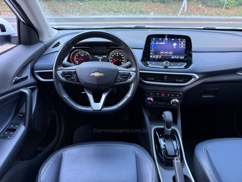 TRACKER 1.2 12V PREMIER TURBO FLEX 4P AUTOMÁTICO - 2022 - DOIS IRMãOS