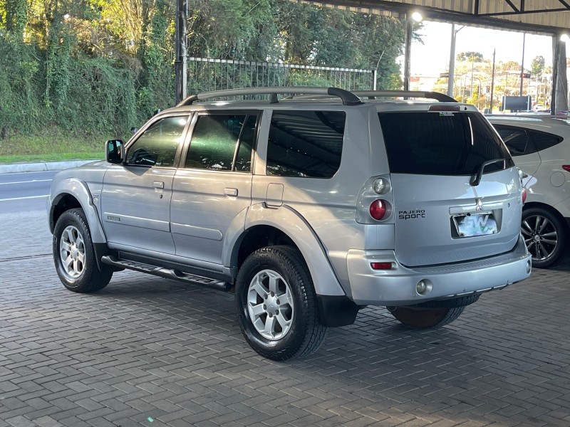 PAJERO 2.5 HD 4X4 8V TURBO INTERCOOLER DIESEL 4P MANUAL - 2011 - CAXIAS DO SUL