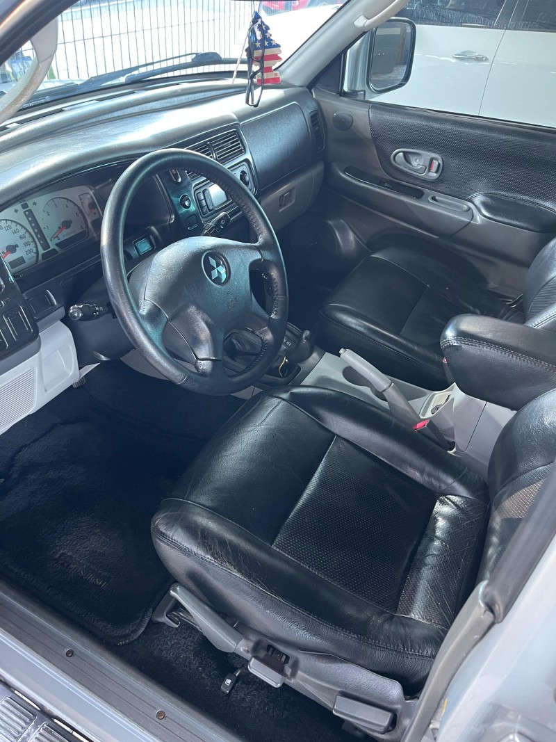PAJERO 2.5 HD 4X4 8V TURBO INTERCOOLER DIESEL 4P MANUAL - 2011 - CAXIAS DO SUL