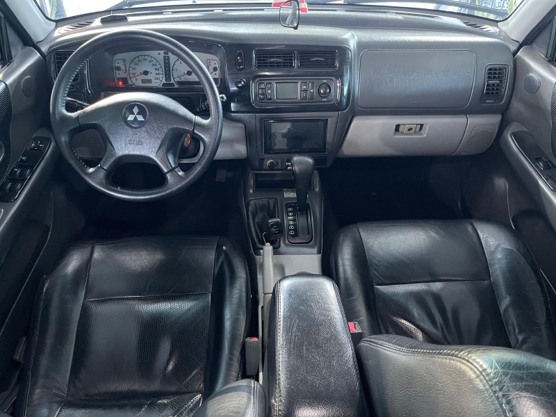PAJERO 2.5 HD 4X4 8V TURBO INTERCOOLER DIESEL 4P MANUAL - 2011 - CAXIAS DO SUL