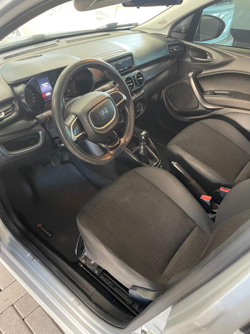 CRONOS 1.0 6V FLEX 4P MANUAL - 2023 - CAXIAS DO SUL