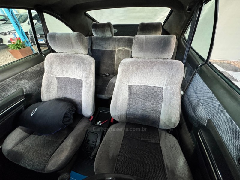OPALA 4.1 DIPLOMATA 12V GASOLINA 2P MANUAL - 1985 - NOVA PRATA