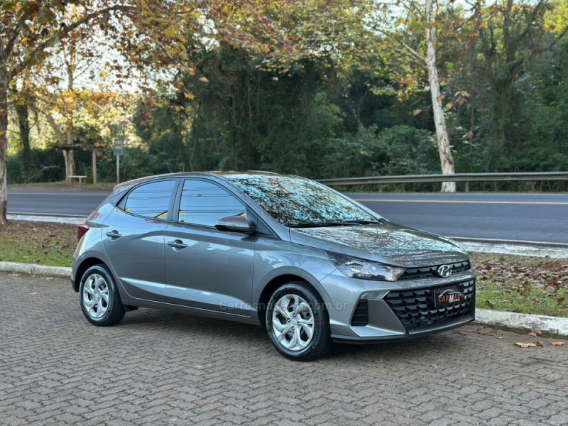 HB20 1.0 COMFORT 12V FLEX 4P MANUAL - 2023 - DOIS IRMãOS