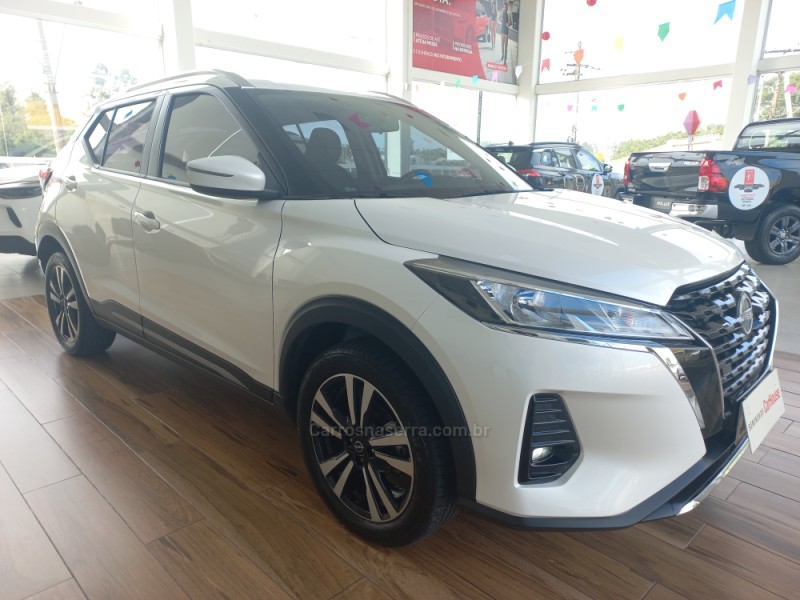 KICKS 1.6 ADVANCE 16V FLEX 4P AUTOMÁTICO - 2023 - TAQUARA