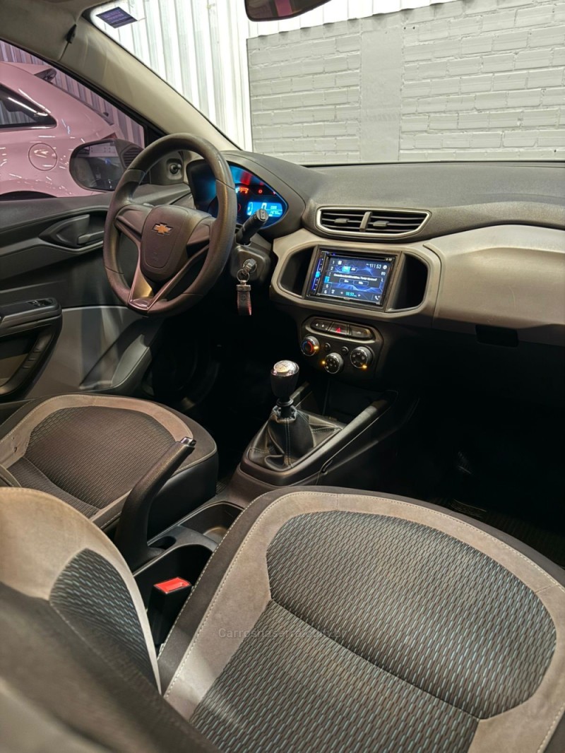 ONIX 1.0 LT 12V FLEX 4P MANUAL - 2015 - CAXIAS DO SUL
