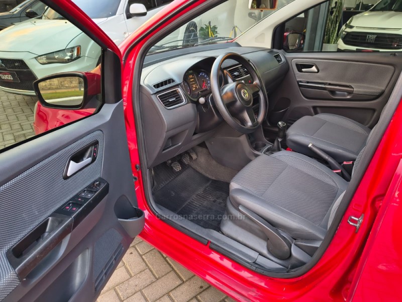 FOX 1.0 ITREND 8V FLEX 4P MANUAL - 2011 - NOVO HAMBURGO