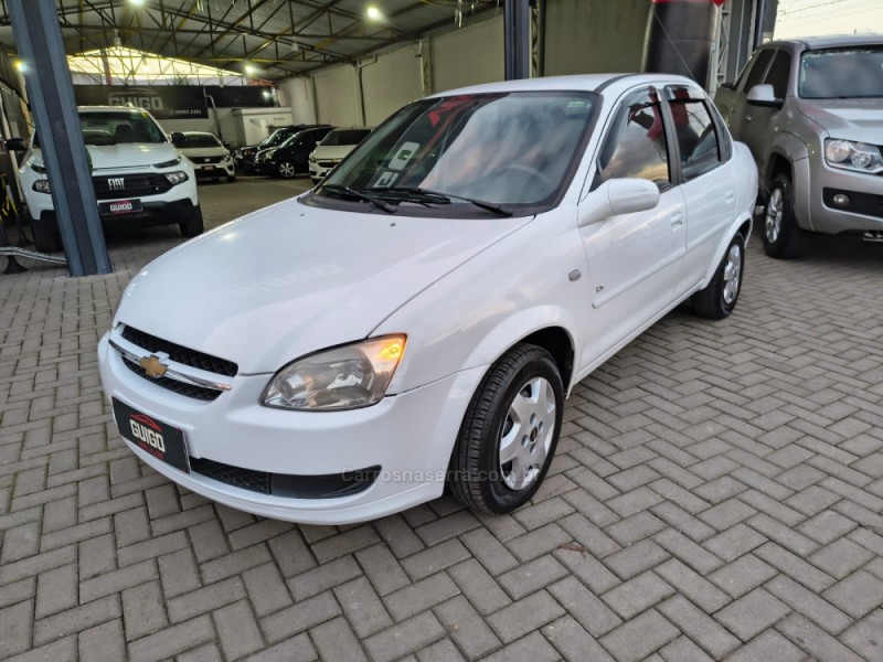 CLASSIC 1.0 MPFI LS 8V FLEX 4P MANUAL - 2011 - NOVO HAMBURGO
