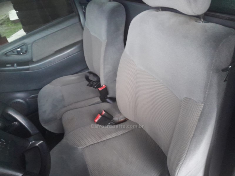 S10 2.4 MPFI ADVANTAGE 4X2 CS 8V FLEX 2P MANUAL - 2011 - VERANóPOLIS