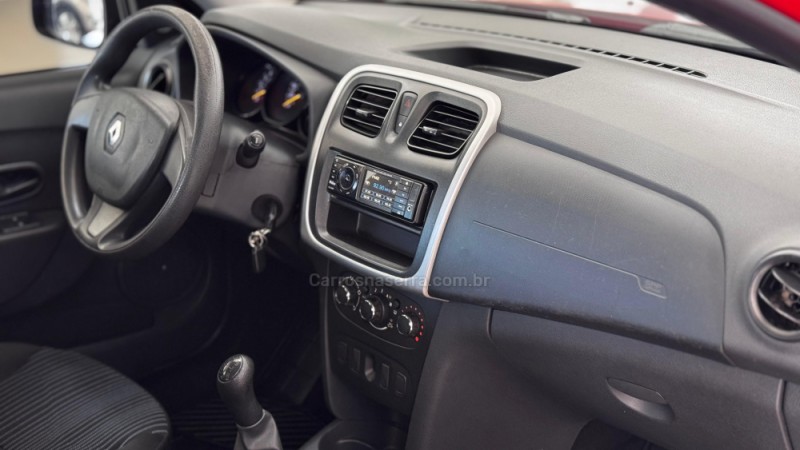 SANDERO 1.0 AUTHENTIQUE 8V FLEX 4P MANUAL - 2017 - ESTâNCIA VELHA