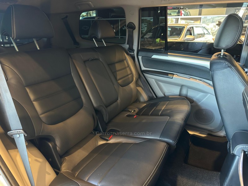 PAJERO DAKAR 3.2 HPE 4X4 7 LUGARES 16V TURBO INTERCOOLER DIESEL 4P AUTOMÁTICO - 2015 - CAXIAS DO SUL