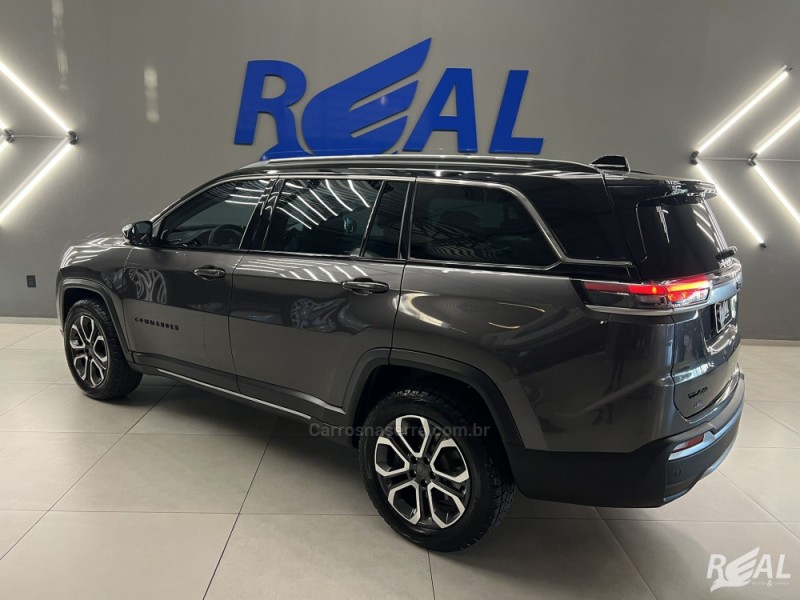 COMMANDER 2.0 LIMITED TD380 16V 4X4 TURBO DIESEL 4P AUTOMÁTICO - 2022 - SAPIRANGA
