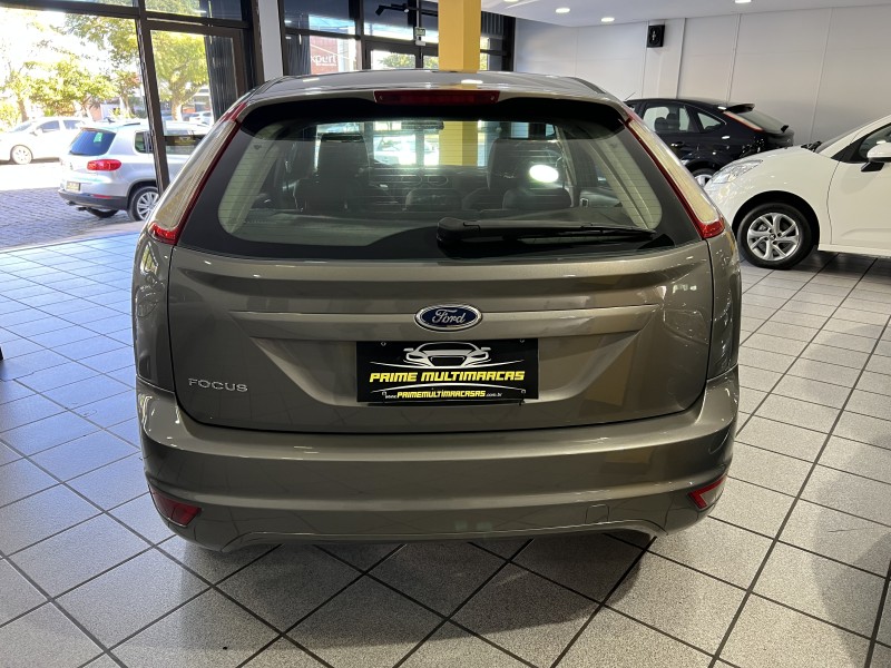 FOCUS 1.6 GL 8V GASOLINA 4P MANUAL - 2011 - CAXIAS DO SUL