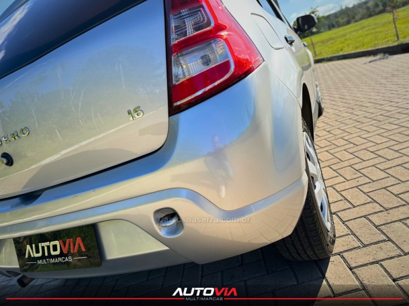 SANDERO 1.6 EXPRESSION 8V FLEX 4P MANUAL - 2013 - SAPIRANGA