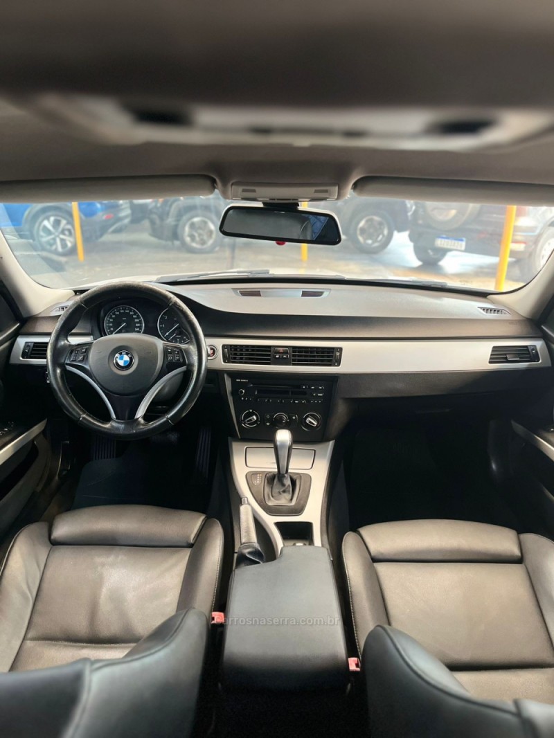 320I 2.0 16V GASOLINA 4P AUTOMÁTICO - 2010 - PASSO FUNDO
