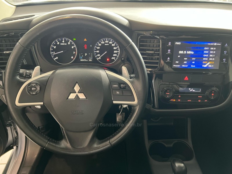 OUTLANDER 2.0 16V GASOLINA 4P AUTOMÁTICO - 2015 - CAXIAS DO SUL