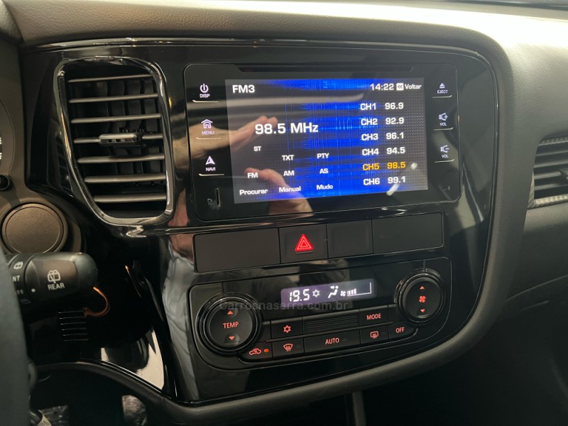 OUTLANDER 2.0 16V GASOLINA 4P AUTOMÁTICO - 2015 - CAXIAS DO SUL