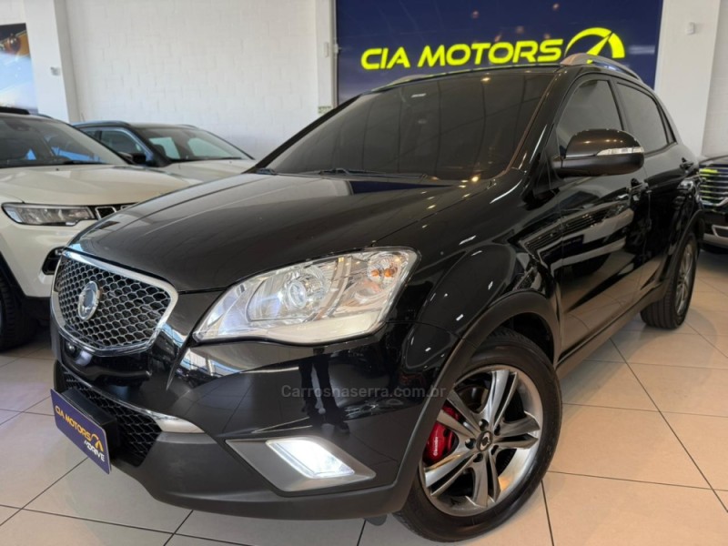 KORANDO 2.0 GL 4X4 16V TURBO DIESEL 4P AUTOMÁTICO