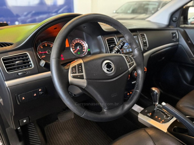 KORANDO 2.0 GL 4X4 16V TURBO DIESEL 4P AUTOMÁTICO - 2012 - SãO LEOPOLDO