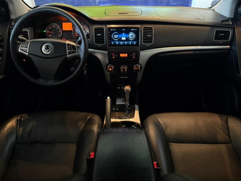 KORANDO 2.0 GL 4X4 16V TURBO DIESEL 4P AUTOMÁTICO - 2012 - SãO LEOPOLDO