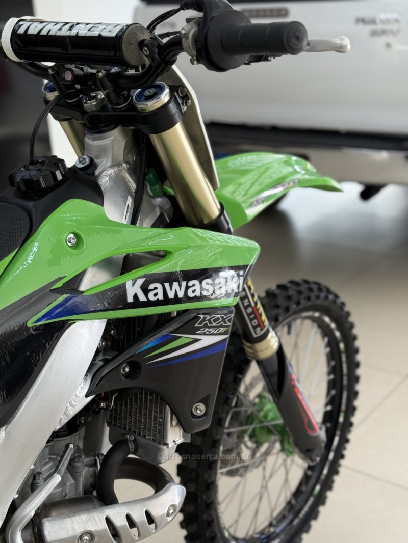 KX 250F  - 2014 - FARROUPILHA