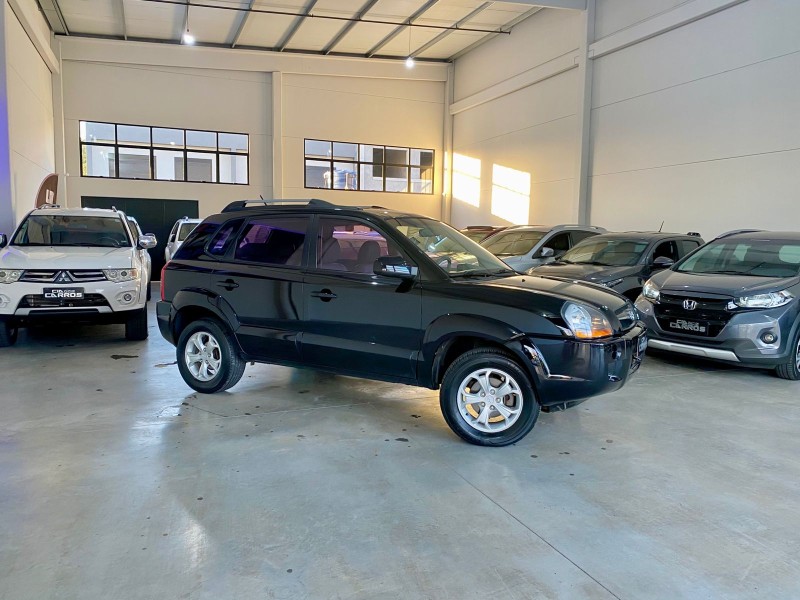 TUCSON 2.0 MPFI GLS 16V 143CV 2WD FLEX 4P AUTOMÁTICO - 2013 - LAJEADO