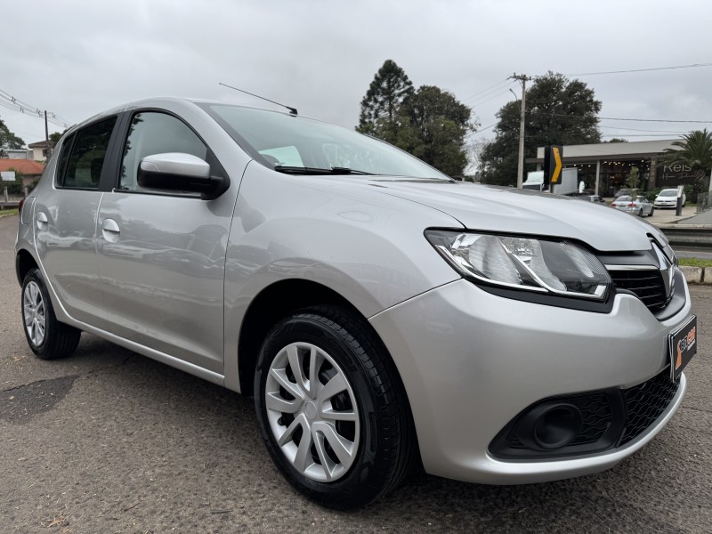 SANDERO 1.0 EXPRESSION 12V FLEX 4P MANUAL - 2018 - DOIS IRMãOS