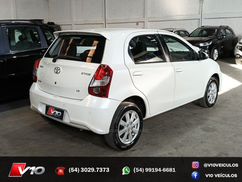 ETIOS 1.5 X PLUS 16V FLEX 4P MANUAL - 2019 - CAXIAS DO SUL