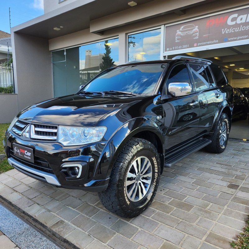 pajero dakar 3.2 hpe 4x4 7 lugares 16v turbo intercooler diesel 4p automatico 2017 bento goncalves